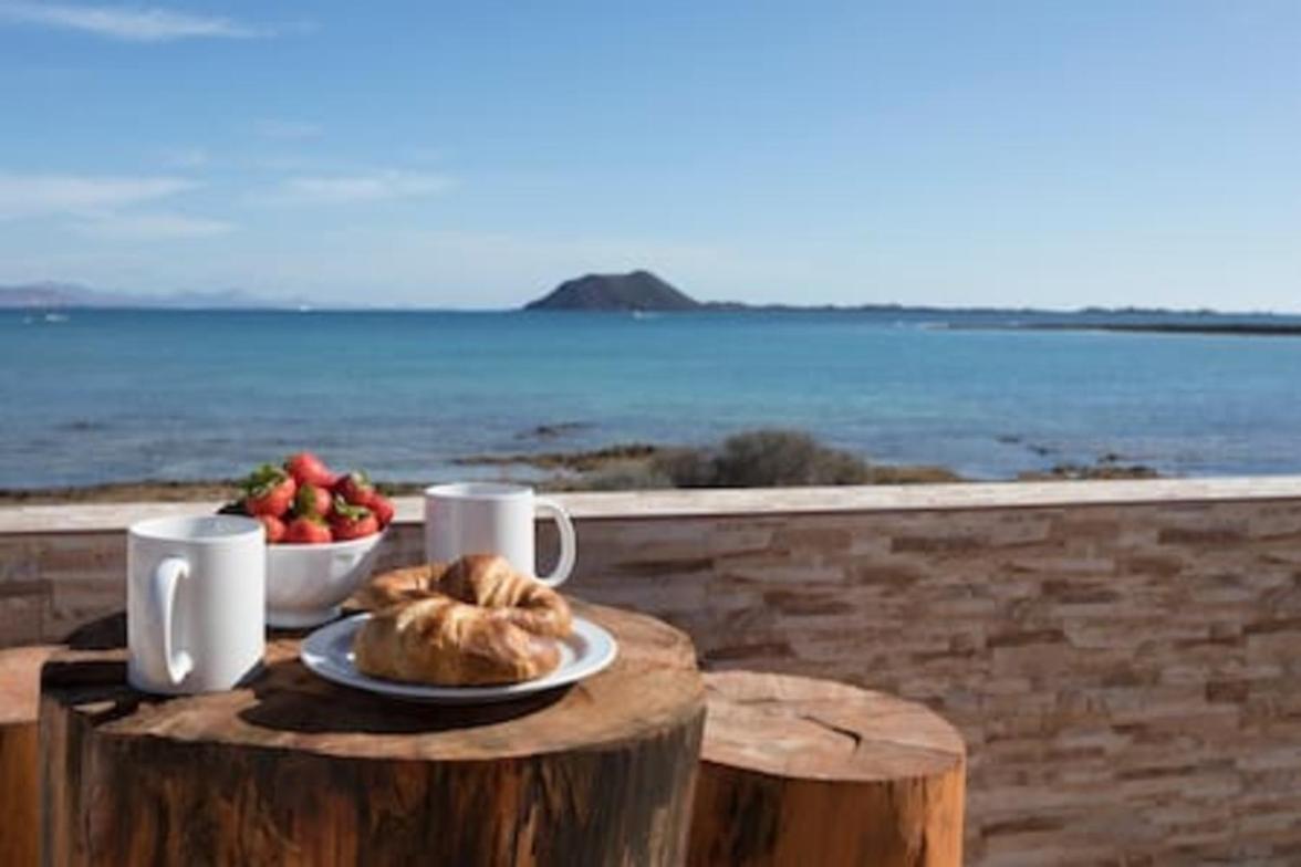Corralejo Beach Villa San Antonio- Private Heated Pool, Breathtaking Sea View, Bbq, Fast Wifi By Amazzzing Travel Bagian luar foto